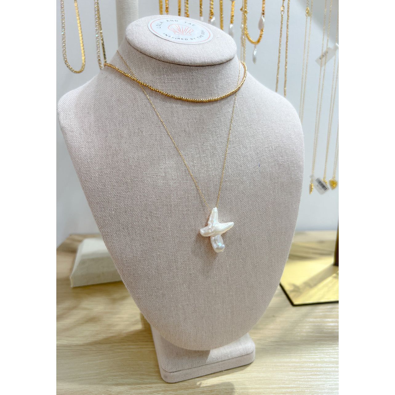 Pearl Cross Necklace – Lola & Tae